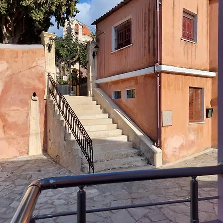 Apartamento Royal Legend Suda